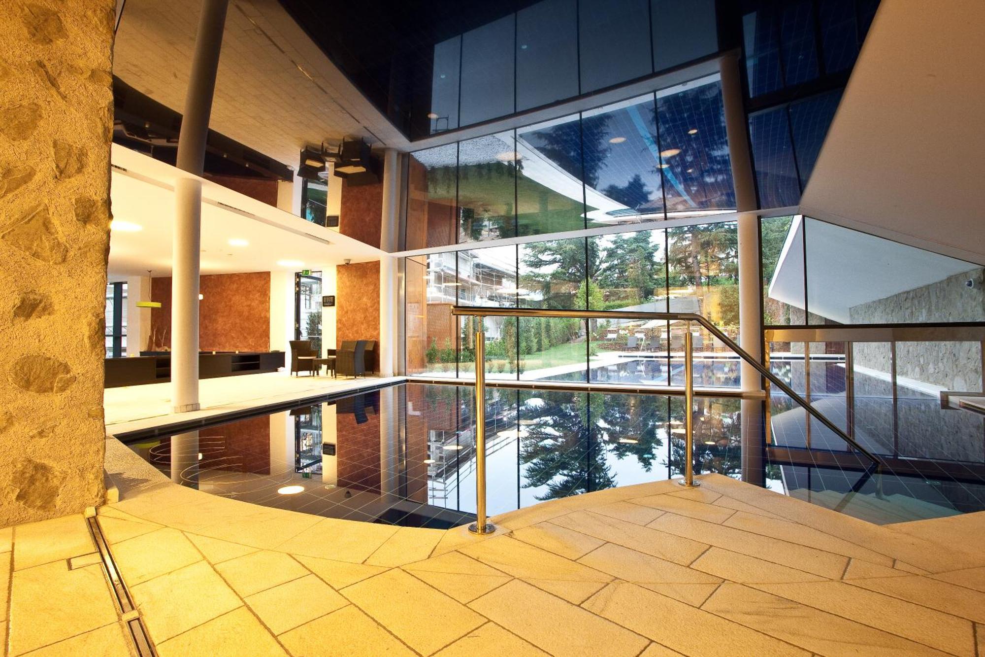 Hotel Gruener Baum Bressanone Exterior photo
